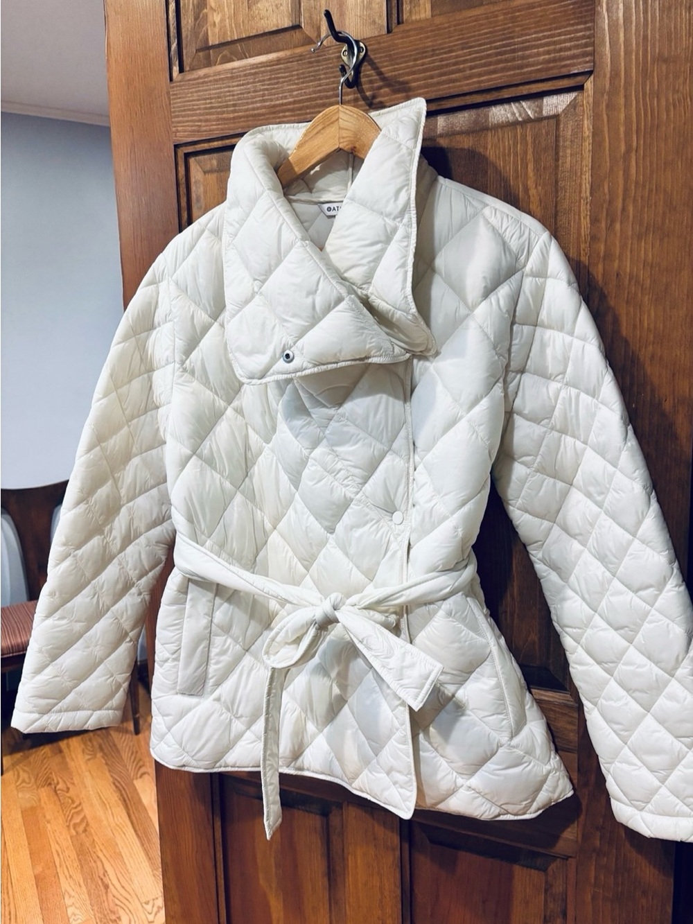 ATHLETA WHISPER Wrap Quilted Puffer Jacket